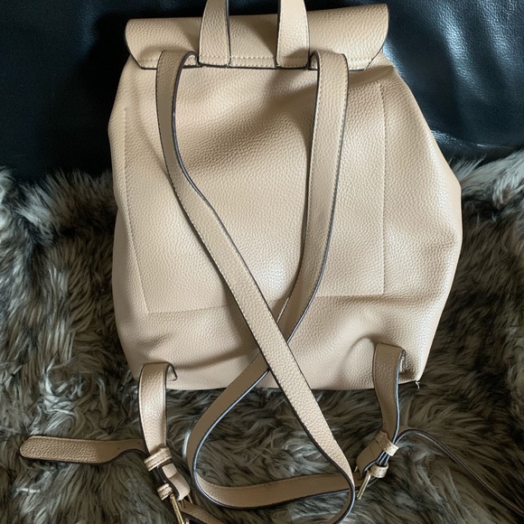 Beige back pack - Picture 2 of 4